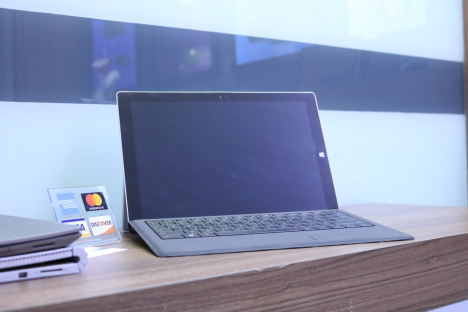 Surface Pro 3 ( i5/8GB/256GB ) + Type Cover 3